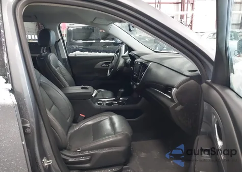 2018 Chevrolet Traverse Ls z USA, uszkodzony, nr VIN 1GNERFKW1JJ231380